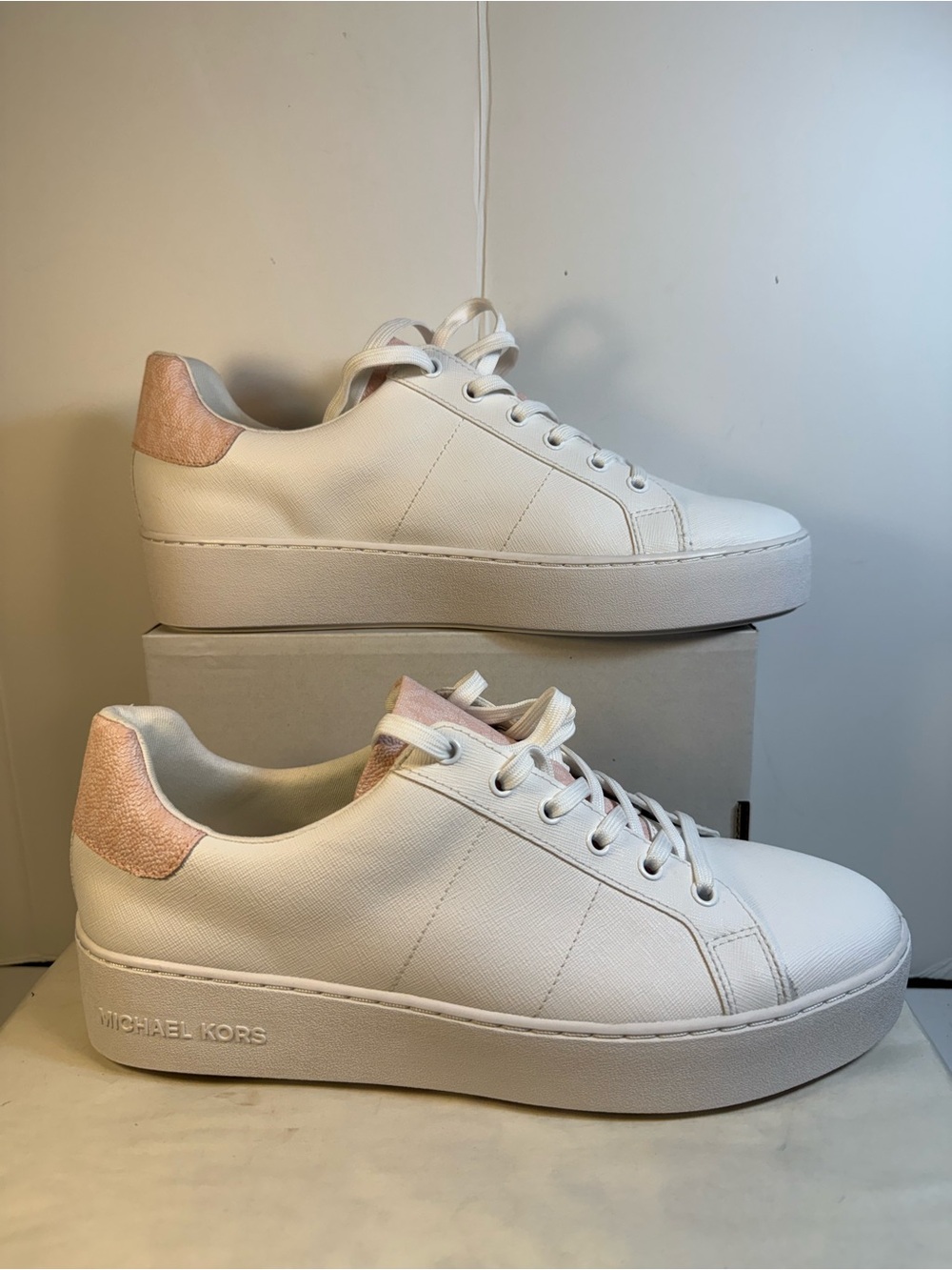 Michael Kors Women's White Leather Low-Top Sneakers with Pink